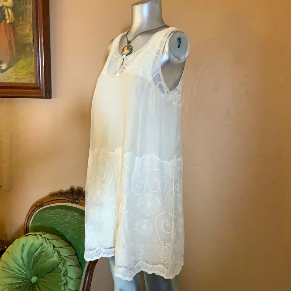 Vintage Kimchi Blue Ivory Gauze Boho Dress.  Sz M